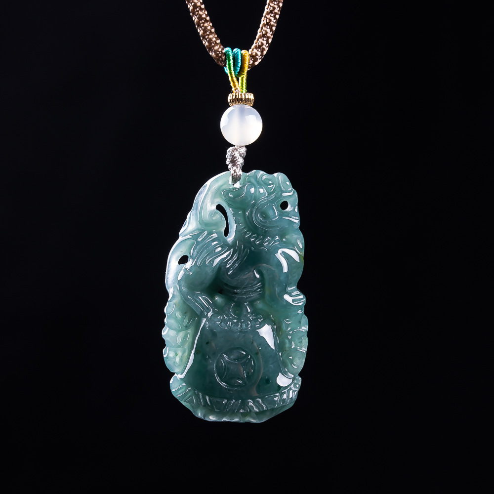 Burmesischer Jadeit Pixiu Anhä – Necklace Pendant Bewertung und Preis
