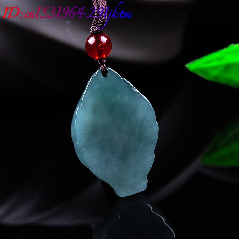 Natürliche burmesische Jadeit- – Necklace Pendant Bewertung und Preis