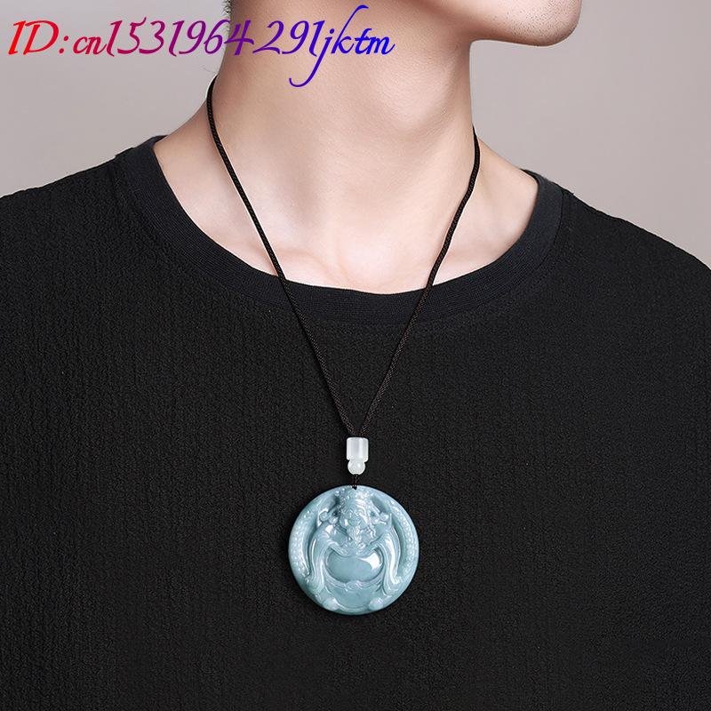 Burmesischer Jadeit Gott des R – Necklace Pendant Bewertung und Preis