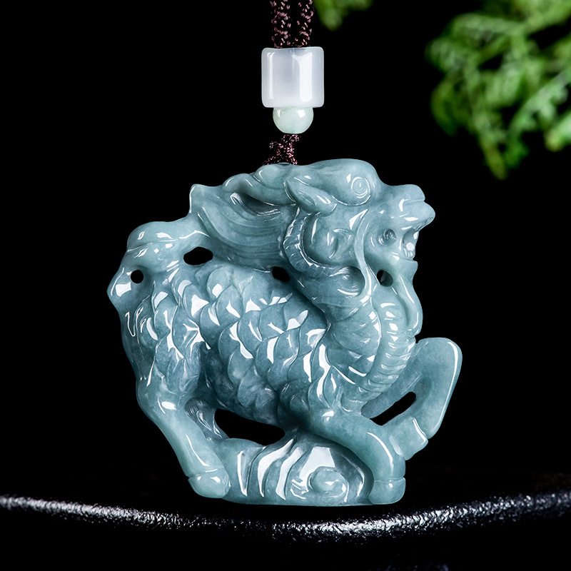 Burmesischer Jadeit Kylin Anhä – Necklace Pendant Bewertung und Preis