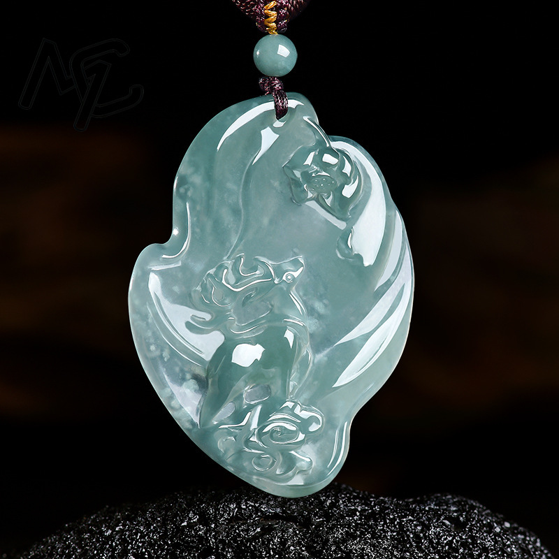 Echte Natürliche Smaragd-Jade  – Necklace Pendant Bewertung und Preis