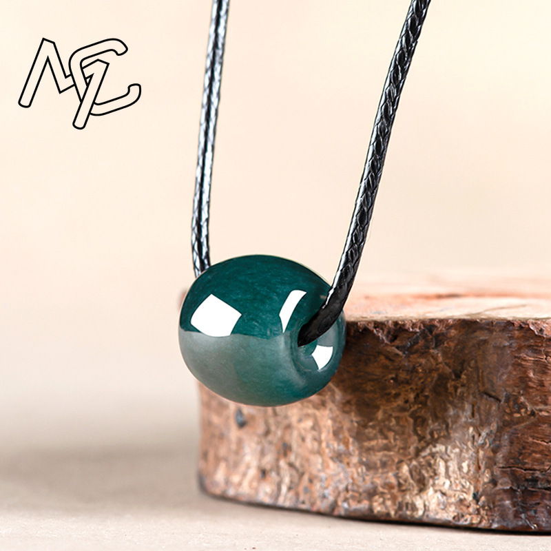 Natürlicher Myanmar Smaragd Ti – Necklace Pendant Bewertung und Preis